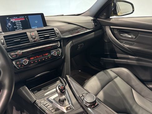 Used 2015 BMW M3 image 19