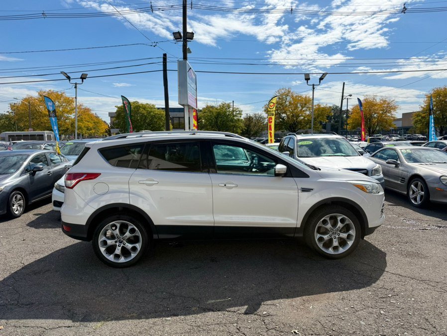Used 2014 Ford Escape Titanium w/ Equipment Group 401A AWD/4WD image 7