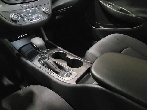 Used 2023 Chevrolet Malibu LS FWD image 26