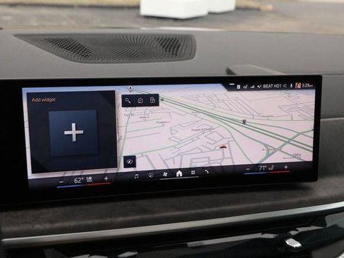 Used 2025 BMW X5 xDrive40i w/ Climate Comfort Package image 16