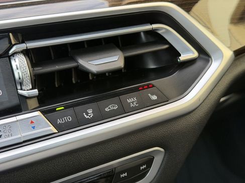 Used 2019 BMW X5 xDrive40i w/ Convenience Package image 35