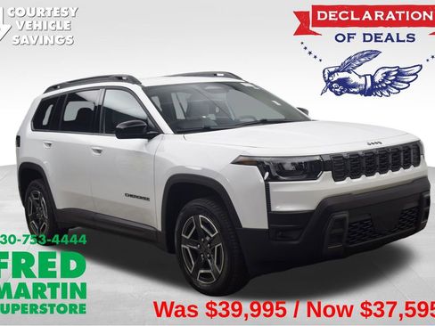 New 2026 Jeep Cherokee Laredo AWD/4WD image 1
