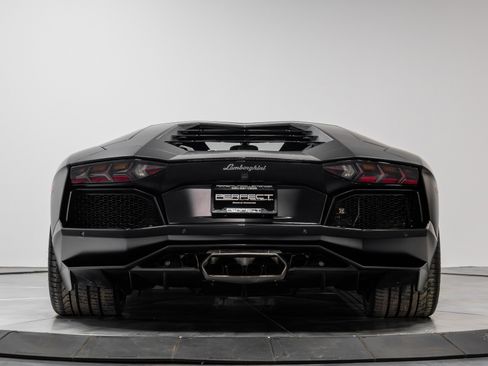 Used 2014 Lamborghini Aventador LP 700-4 image 33