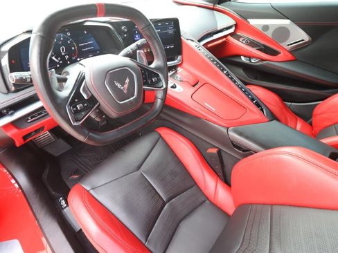 Used 2021 Chevrolet Corvette Stingray Premium Cpe w/ Z51 Performance Package RWD image 6