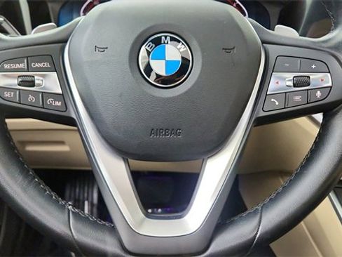 Used 2021 BMW 330i Sedan image 39