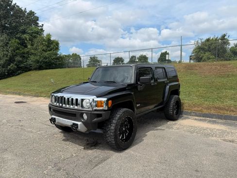 Used 2008 HUMMER H3 Luxury AWD/4WD image 1