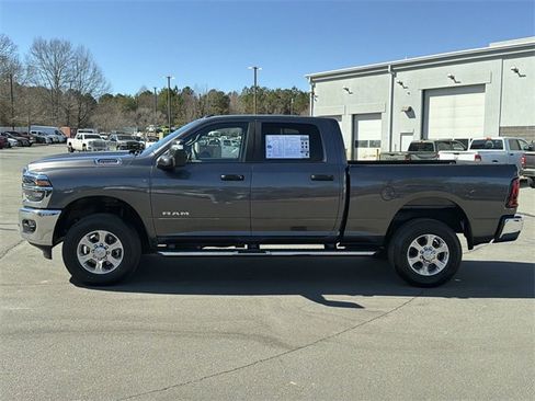 Used 2025 RAM 2500 Big Horn image 10