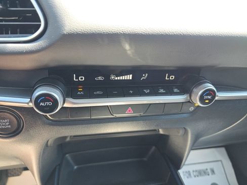 Certified 2025 MAZDA CX-30 AWD 2.5 S w/ Select Sport Pkg image 24