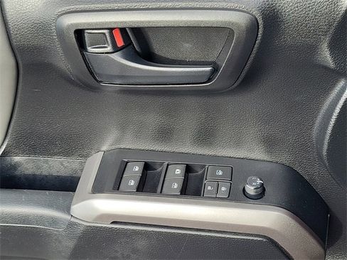 Used 2021 Toyota Tacoma SR5 image 20