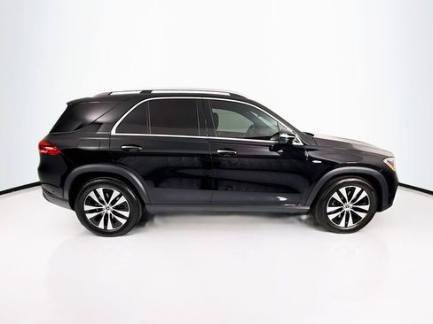 Certified 2025 Mercedes-Benz GLE 450e 4MATIC image 4