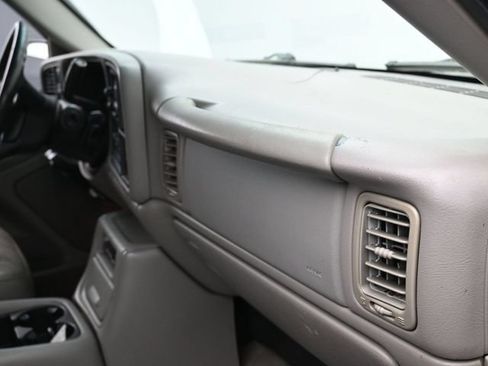 Used 2001 Chevrolet Silverado 1500 LT RWD image 25