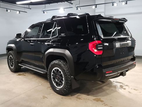 Used 2025 Toyota 4Runner TRD Off-Road image 5
