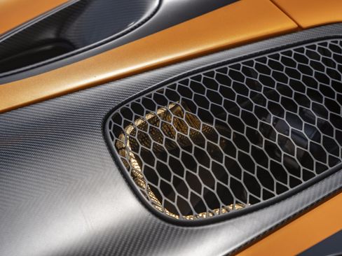 Used 2021 McLaren Elva RWD image 46