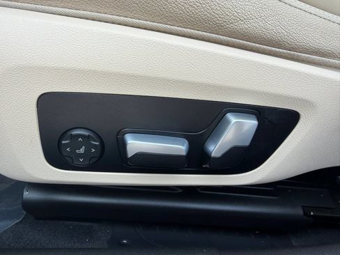 Used 2022 BMW 330i Sedan RWD image 14