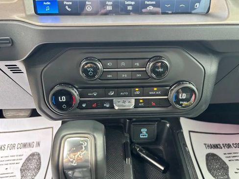 Used 2025 Ford Bronco Outer Banks AWD/4WD image 18