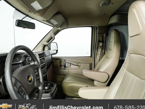 Certified 2025 Chevrolet Express 2500 w/ Driver Convenience Package RWD image 5
