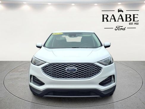Used 2024 Ford Edge SEL w/ Convenience Package AWD/4WD image 2
