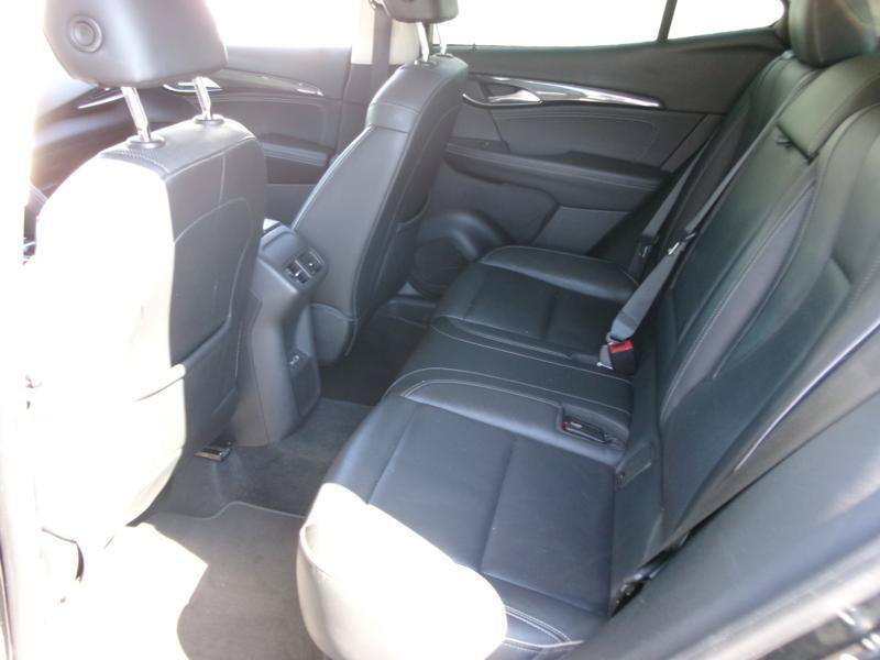 Used 2021 Buick Envision Essence w/ Sport Touring Package FWD image 7