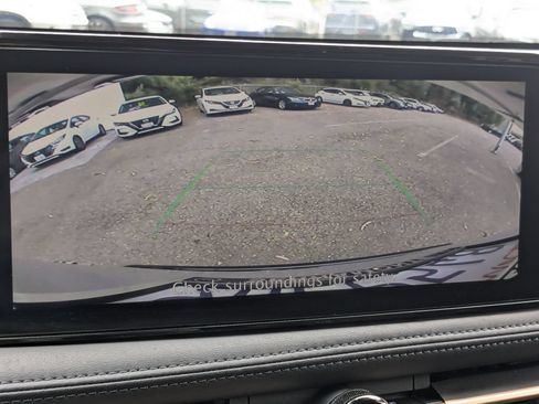 Used 2023 Nissan Ariya FWD image 19