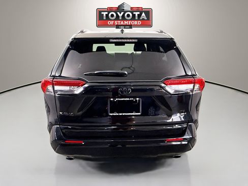 Certified 2025 Toyota RAV4 SE image 7