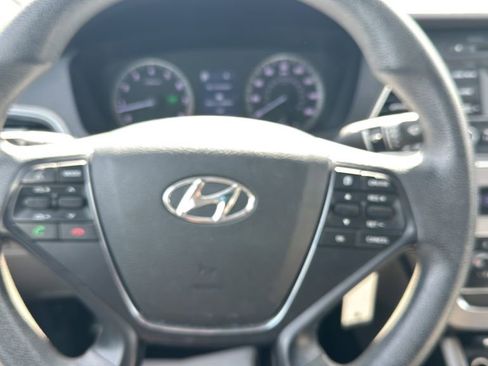 Used 2017 Hyundai Sonata SE image 14