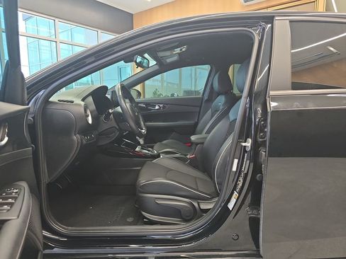 Used 2023 Kia Forte GT-Line image 13