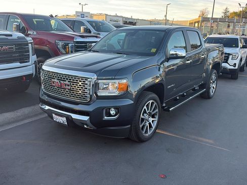 Used 2020 GMC Canyon Denali image 1