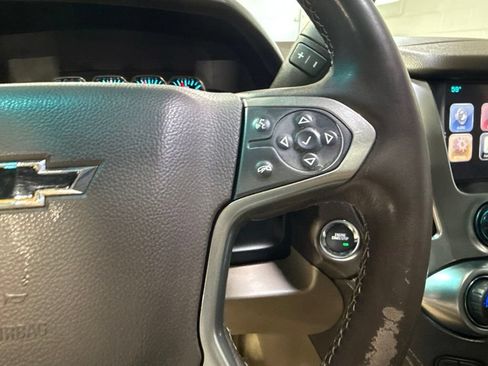 Used 2015 Chevrolet Tahoe LTZ RWD image 12