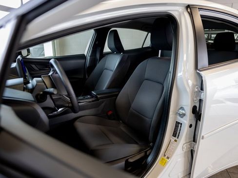 Certified 2023 Toyota Prius LE image 10