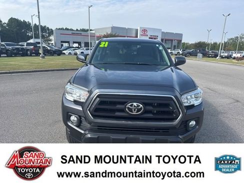 Used 2021 Toyota Tacoma SR5 image 8