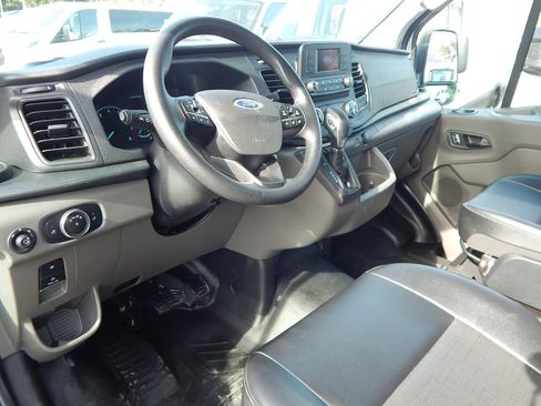 Used 2023 Ford Transit 250 image 2