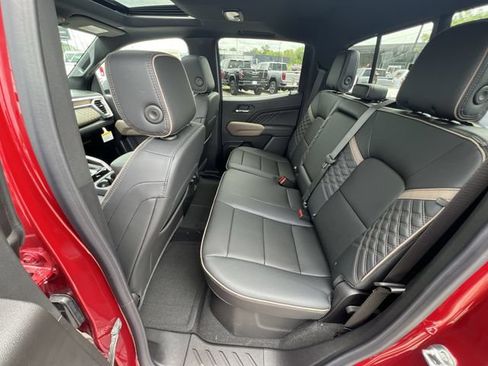 New 2026 GMC Canyon Denali AWD/4WD image 14