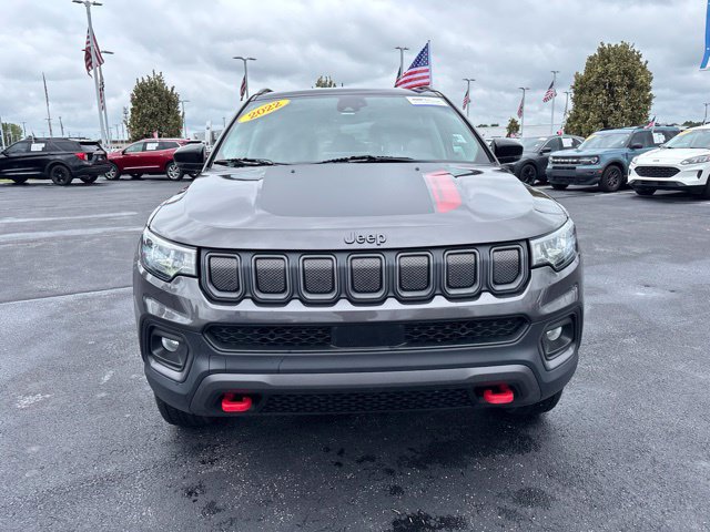 Used 2022 Jeep Compass Trailhawk w/ Trailhawk Convenience Group AWD/4WD image 5