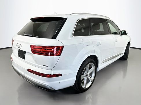 Used 2019 Audi Q7 3.0T Prestige AWD/4WD image 7