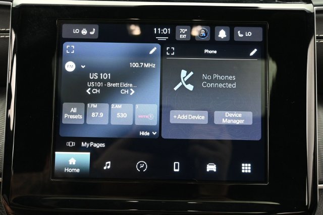 Used 2023 Jeep Grand Cherokee L Altitude AWD/4WD image 22