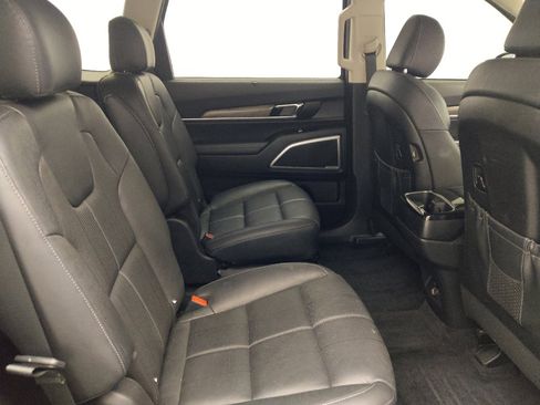 Used 2021 Kia Telluride EX w/ EX Premium Package AWD/4WD image 19