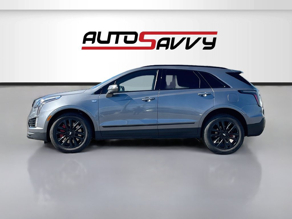 Used 2022 Cadillac XT5 Sportv w/ LPO, ONYX Package AWD/4WD image 4