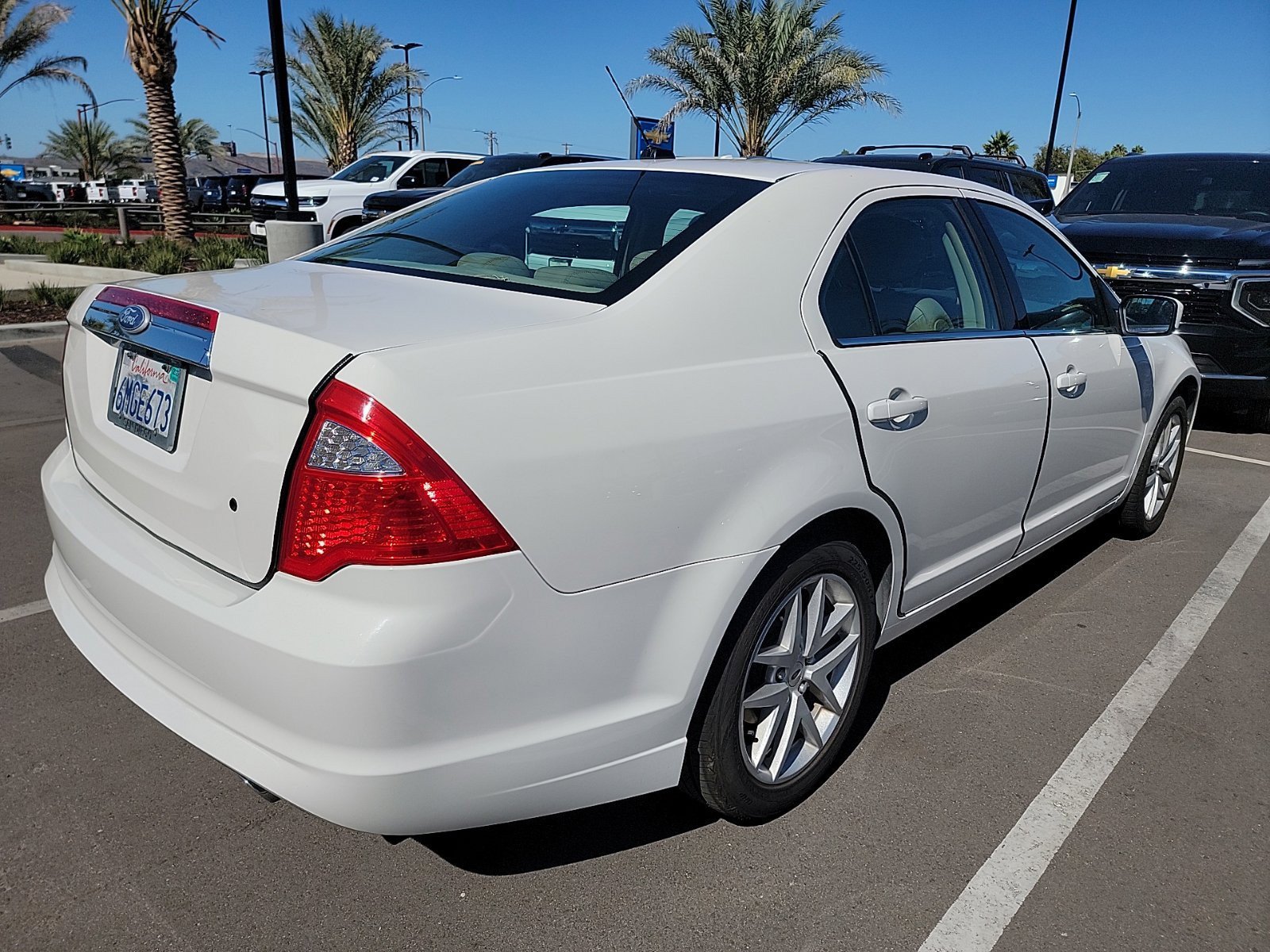 Used 2010 Ford Fusion SEL FWD image 5