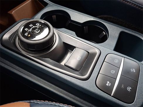 Used 2023 Ford Maverick Lariat w/ Lariat Luxury Package image 13