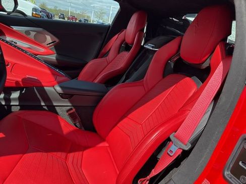 Used 2022 Chevrolet Corvette Stingray Premium Cpe w/ Z51 Performance Package image 10