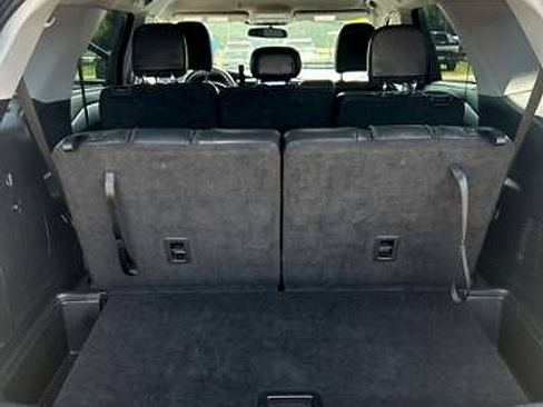 Used 2023 Ford Explorer XLT w/ Equipment Group 202A image 29