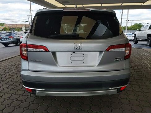Used 2021 Honda Pilot Touring image 7