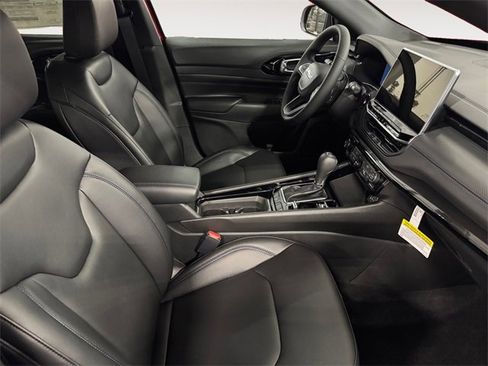 New 2026 Jeep Compass Limited image 15