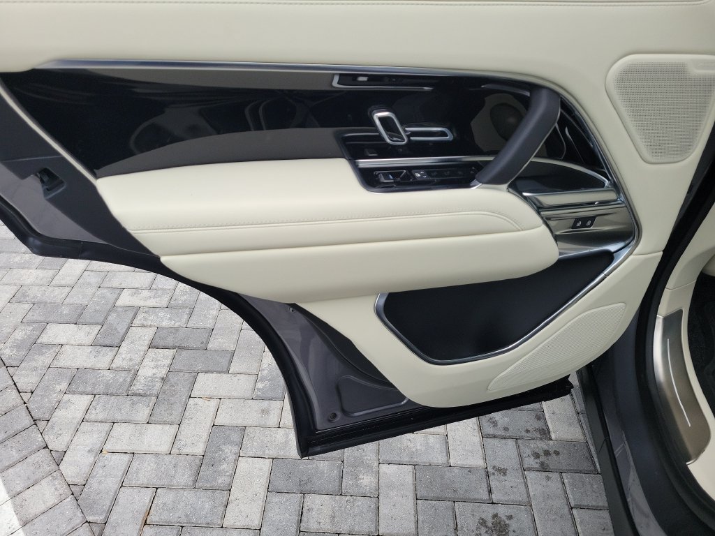 New 2027 Land Rover Range Rover SE AWD/4WD image 22