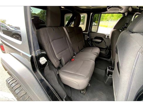 Used 2021 Jeep Wrangler Unlimited Sport AWD/4WD image 23