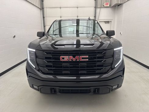 New 2026 GMC Sierra 1500 Elevation AWD/4WD image 2