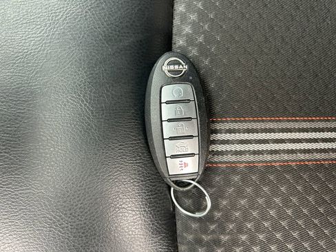 Used 2024 Nissan Altima 2.5 SR AWD/4WD image 33
