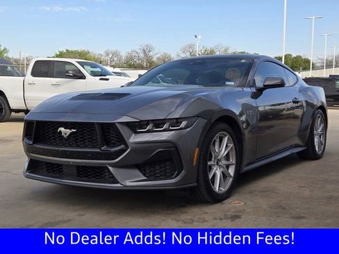 Used 2025 Ford Mustang GT Premium image 3