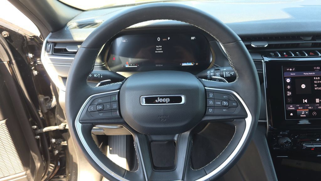 Used 2024 Jeep Grand Cherokee Altitude RWD image 15