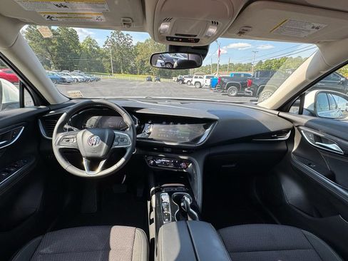 Used 2023 Buick Envision Preferred FWD image 19